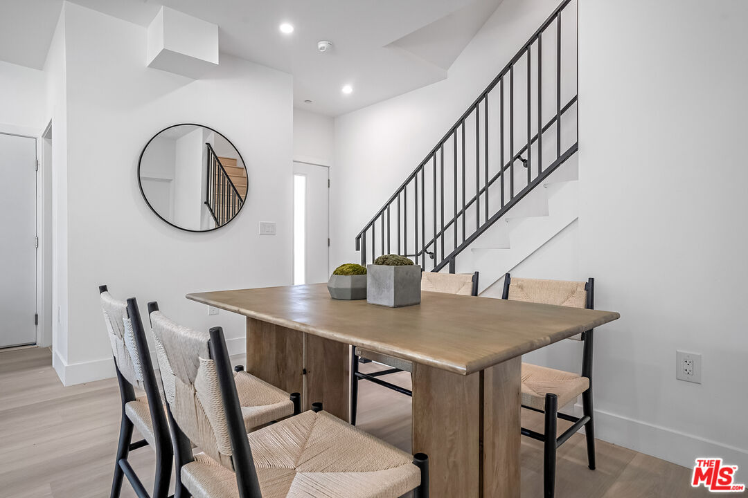 5832 David Avenue, Unit 3 Los Angeles, CA 90034 - Photo 12 of 46