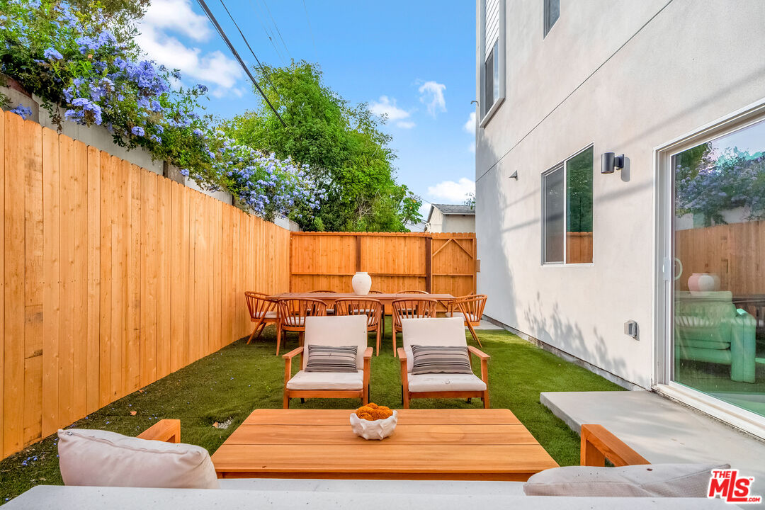 5832 David Avenue, Unit 3 Los Angeles, CA 90034 - Photo 14 of 46