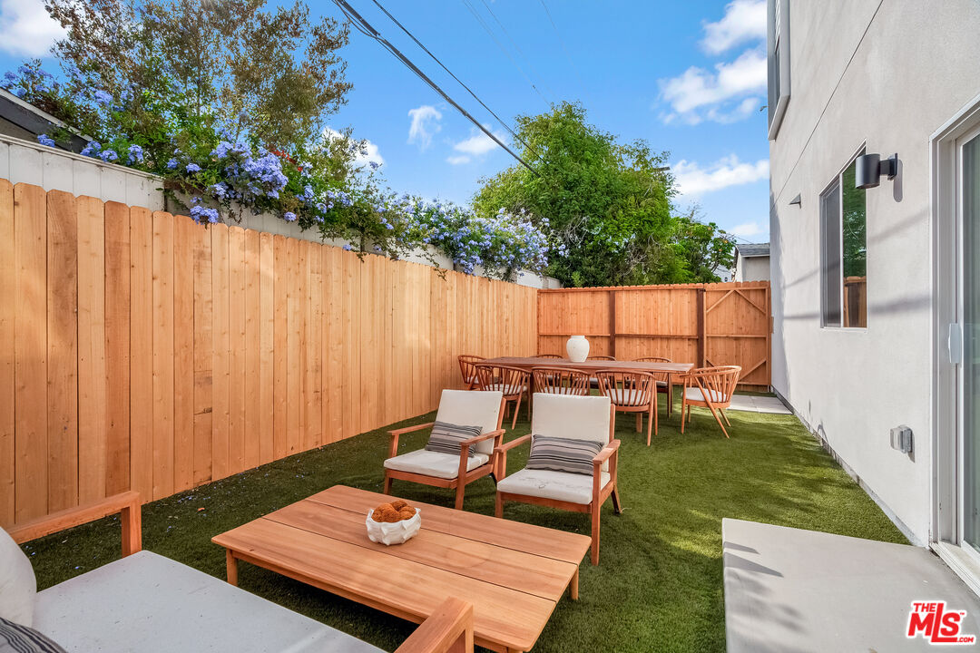 5832 David Avenue, Unit 3 Los Angeles, CA 90034 - Photo 15 of 46