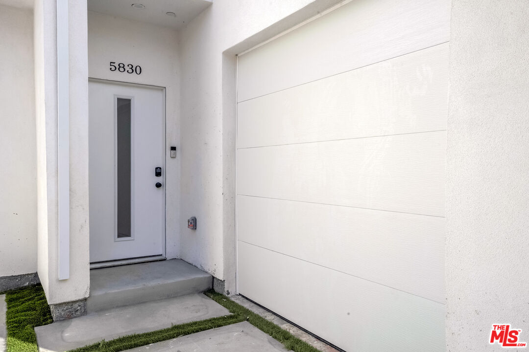 5832 David Avenue, Unit 3 Los Angeles, CA 90034 - Photo 5 of 46