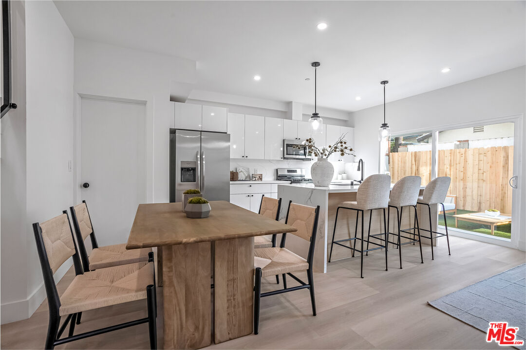 5832 David Avenue, Unit 3 Los Angeles, CA 90034 - Photo 8 of 46