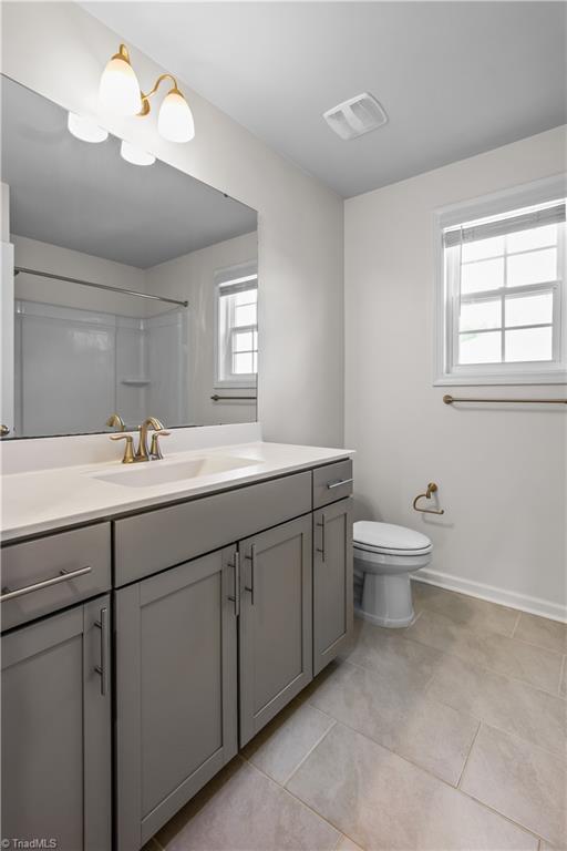 2071 Spring Wind Road Pfafftown, NC 27040 - Photo 28 of 35 Hall bath