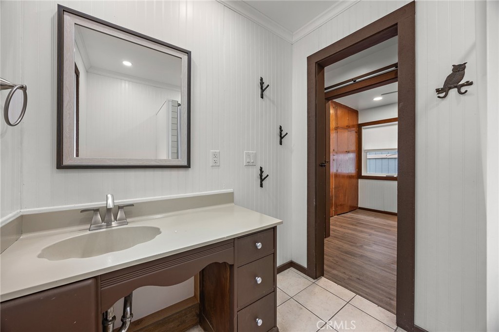 23376 Crestline Road Crestline, CA 92325 - Photo 17 of 37 Gallery Image 17