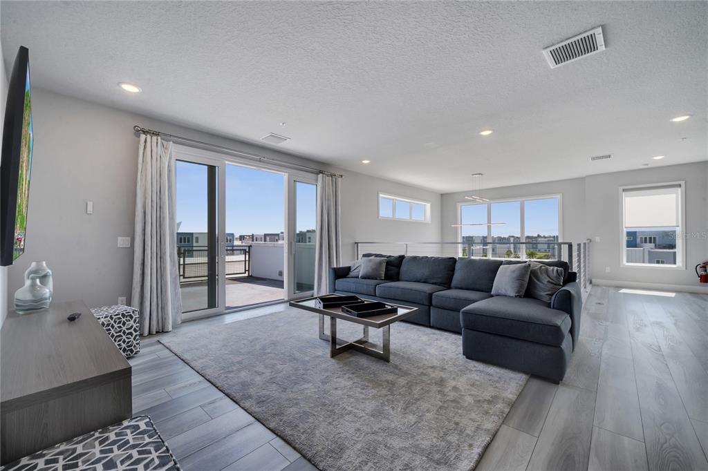 7770 Sandy Ridge Drive, Unit 201 Reunion, FL 34747 - Photo 41 of 73 Gallery Image 41