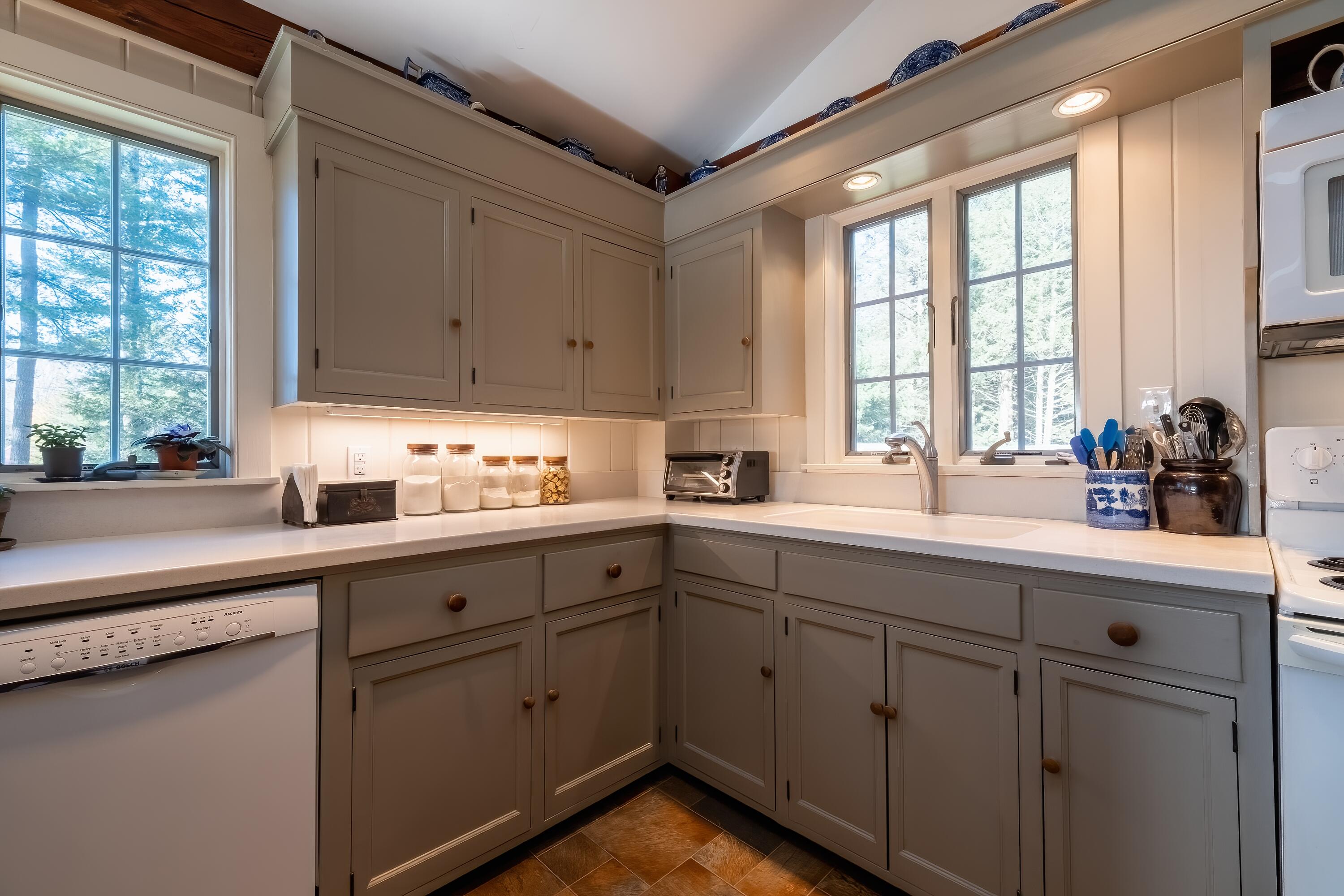 50 Bristol Road Damariscotta, ME 04543 - Photo 15 of 58 20221028_50_Bristol_5471
