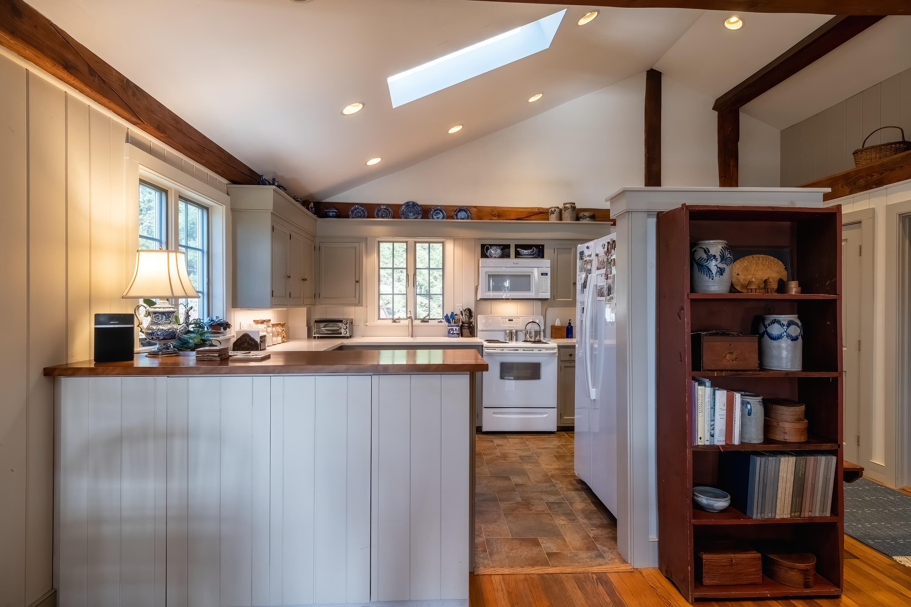 50 Bristol Road Damariscotta, ME 04543 - Photo 18 of 58 20221028_50_Bristol_5481