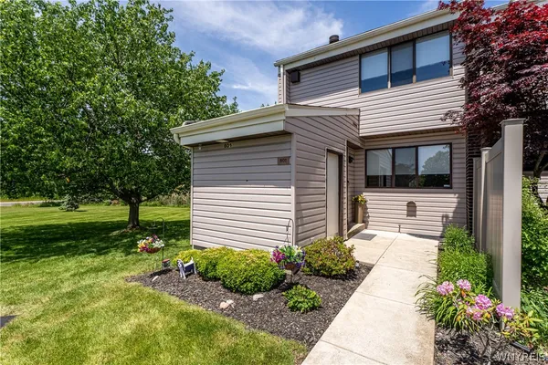 $259,900 | 801 Red Fern Court, Amherst, NY 14051