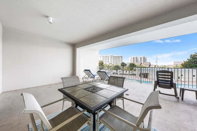 $534,900 | 122 Seascape Drive, Unit 208, Miramar Beach, FL 32550