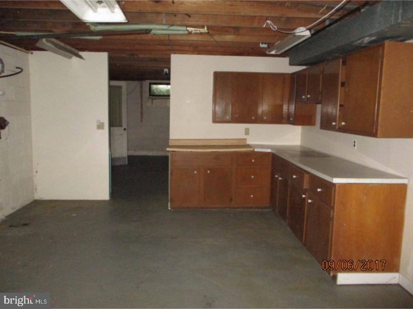 3089 Glassboro Cross Keys Road Williamstown, NJ 08094 - Photo 13 of 14