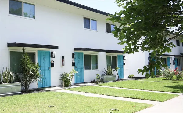 $2,900 | 2709 South Baker Street, Santa Ana, CA 92707