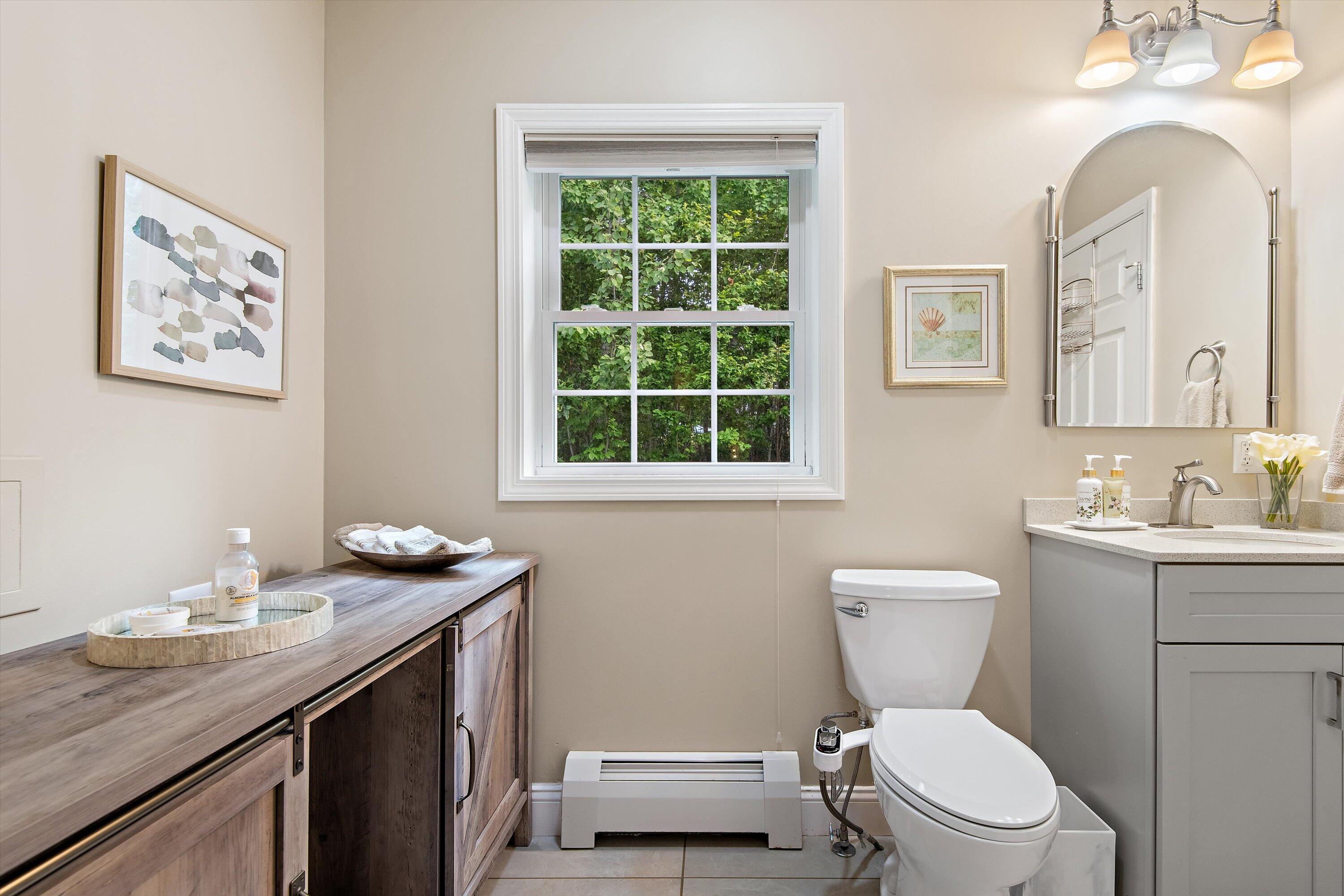 283 Skyline Road Bangor, ME 04401 - Photo 61 of 74 64-283 Skyline Bath 3