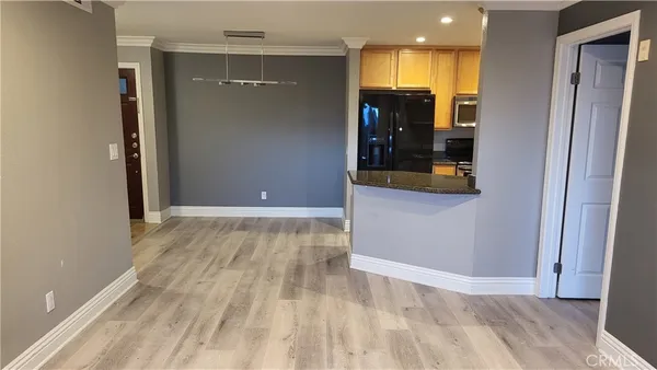 $2,550 | 2380 Del Mar Way, Unit 202, Corona, CA 92882