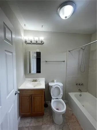 $275,000 | 2421-23 Octavia Drive, Chalmette, LA 70043