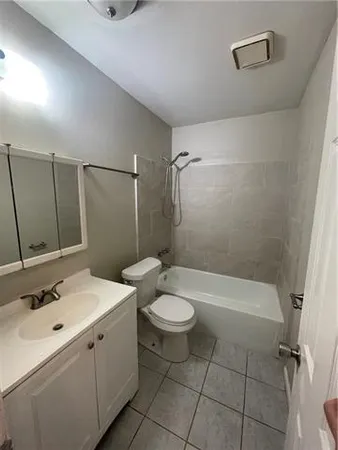 $275,000 | 2421-23 Octavia Drive, Chalmette, LA 70043