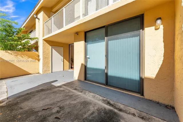 $265,000 | 430 Northwest 214th Street, Unit 103, Miami Gardens, FL 33169