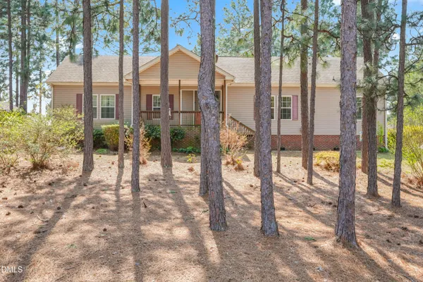 $259,900 | 216 Sherwood Hills Court, Cameron, NC 28326
