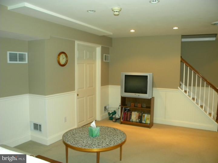 188 South View Road Fleetwood, PA 19522 - Photo 23 of 25 Basement - Finished