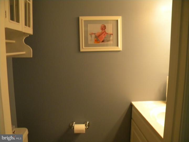 188 South View Road Fleetwood, PA 19522 - Photo 10 of 25 Bathroom