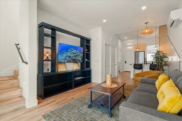 $1,099,000 | 202 Panetta Avenue, Unit 9, Santa Cruz, CA 95060