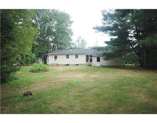 18 Gromble Way Windham, ME 04062 - Photo 5 of 22 Exterior Back.