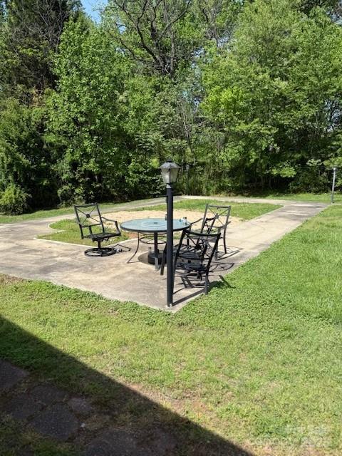 514 A Connelly Springs Road Lenoir, NC 28645 - Photo 5 of 18 Gallery Image 5