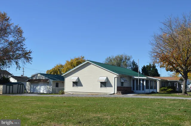 $249,900 | 41 Westview Drive, Taneytown, MD 21787