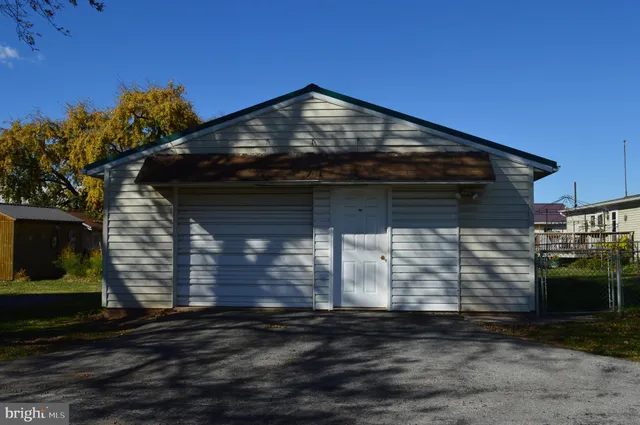 $249,900 | 41 Westview Drive, Taneytown, MD 21787