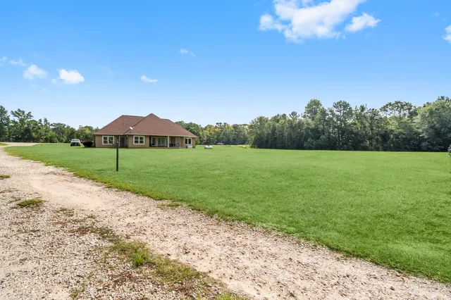 $750,000 | 7839 U.S. Highway 190, Livingston, TX 77351