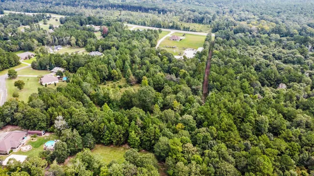 $750,000 | 7839 U.S. Highway 190, Livingston, TX 77351