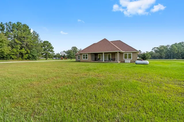 $750,000 | 7839 U.S. Highway 190, Livingston, TX 77351
