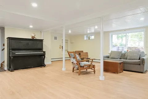 $900,000 | 58 Sycamore Drive, East Greenwich, RI 02818