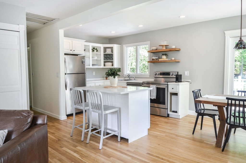280 Randall Road Berlin, MA 01503 - Photo 8 of 40