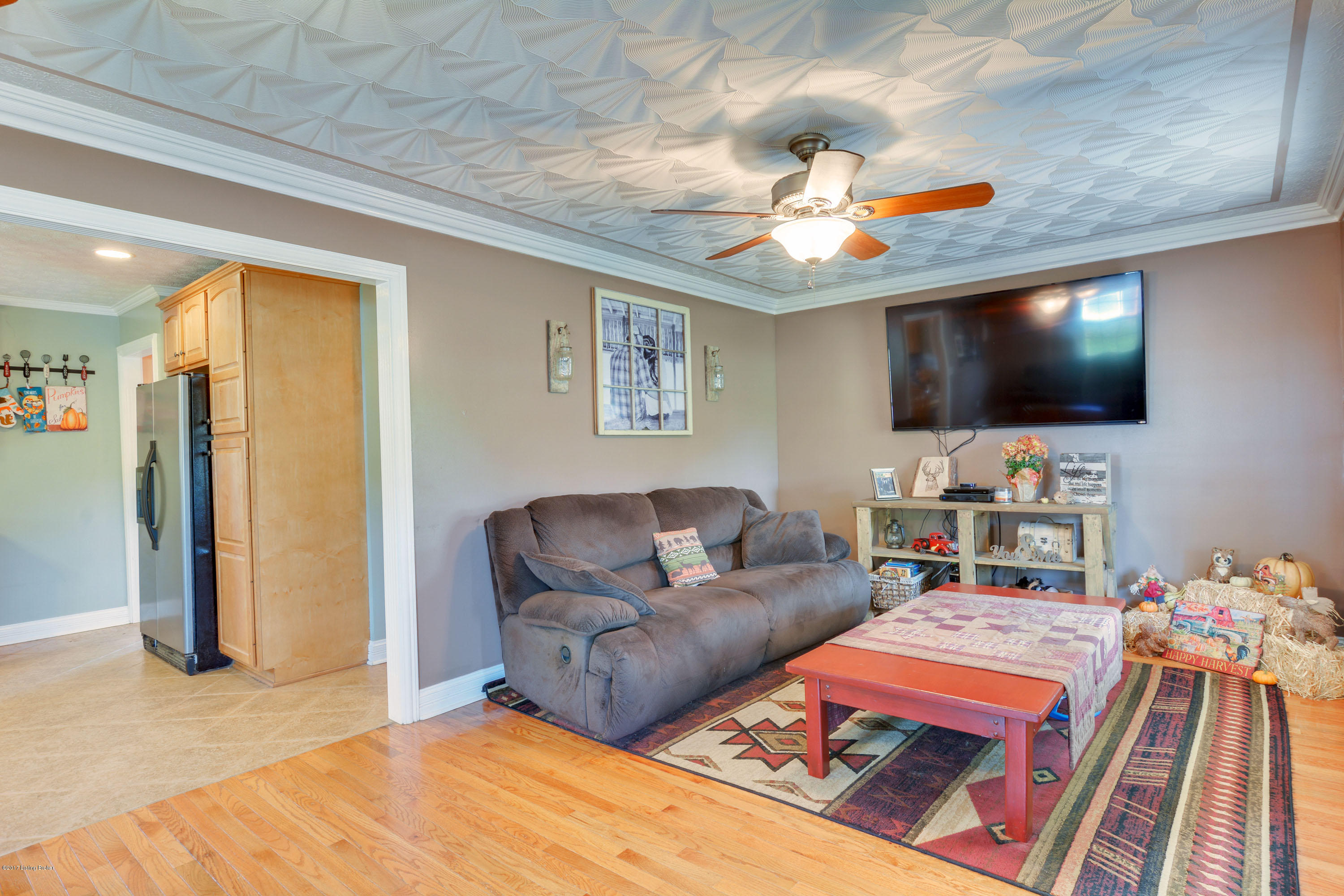 10703 Barricks Road Louisville, KY 40229 - Photo 19 of 45 10703_BarricksRd_40229_1019