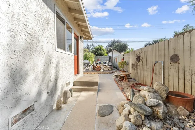 $618,000 | 614 Naomi Street, Redlands, CA 92374