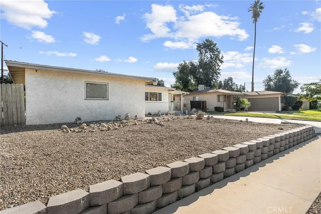 $618,000 | 614 Naomi Street, Redlands, CA 92374
