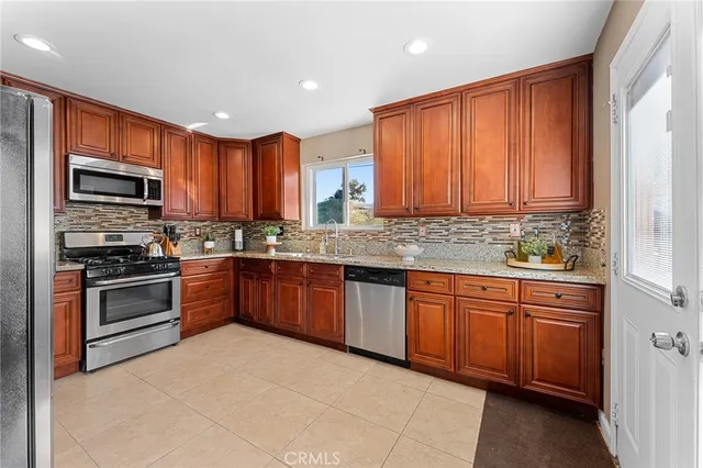 $618,000 | 614 Naomi Street, Redlands, CA 92374