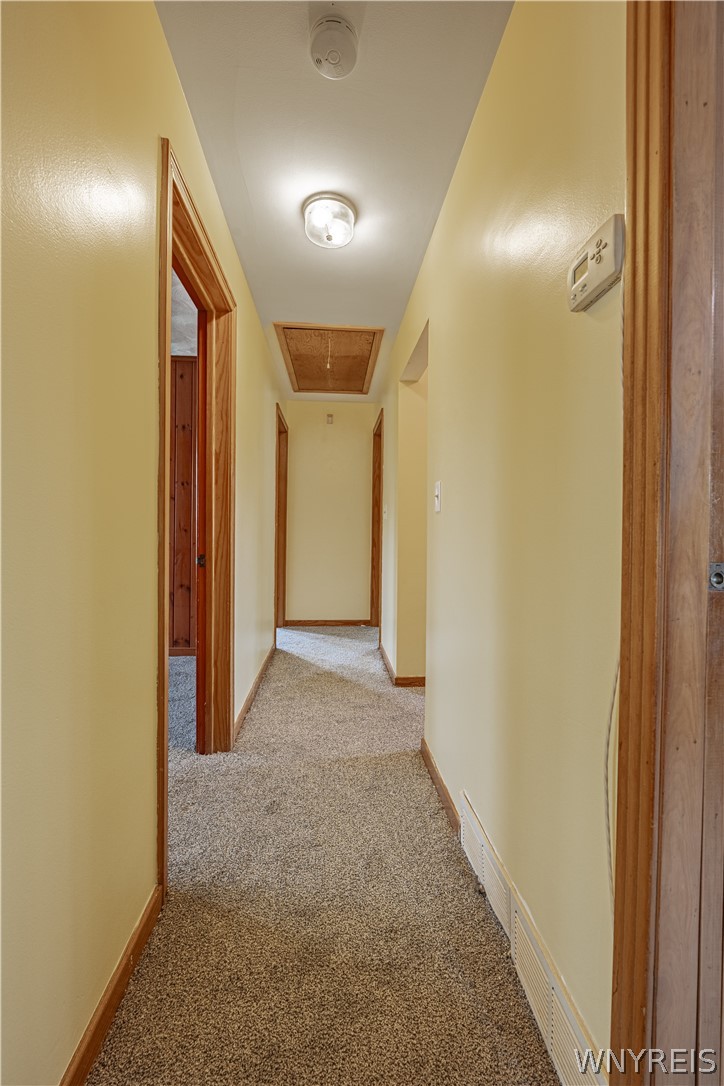 7132 Nash Road Wheatfield, NY 14120 - Photo 28 of 41