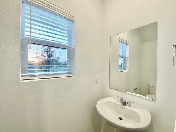$2,095 | 1548 Weatherford Lane, Leander, TX 78641