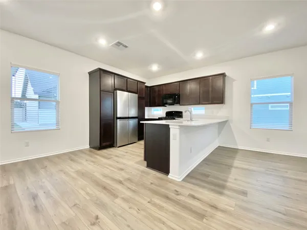 $2,095 | 1548 Weatherford Lane, Leander, TX 78641