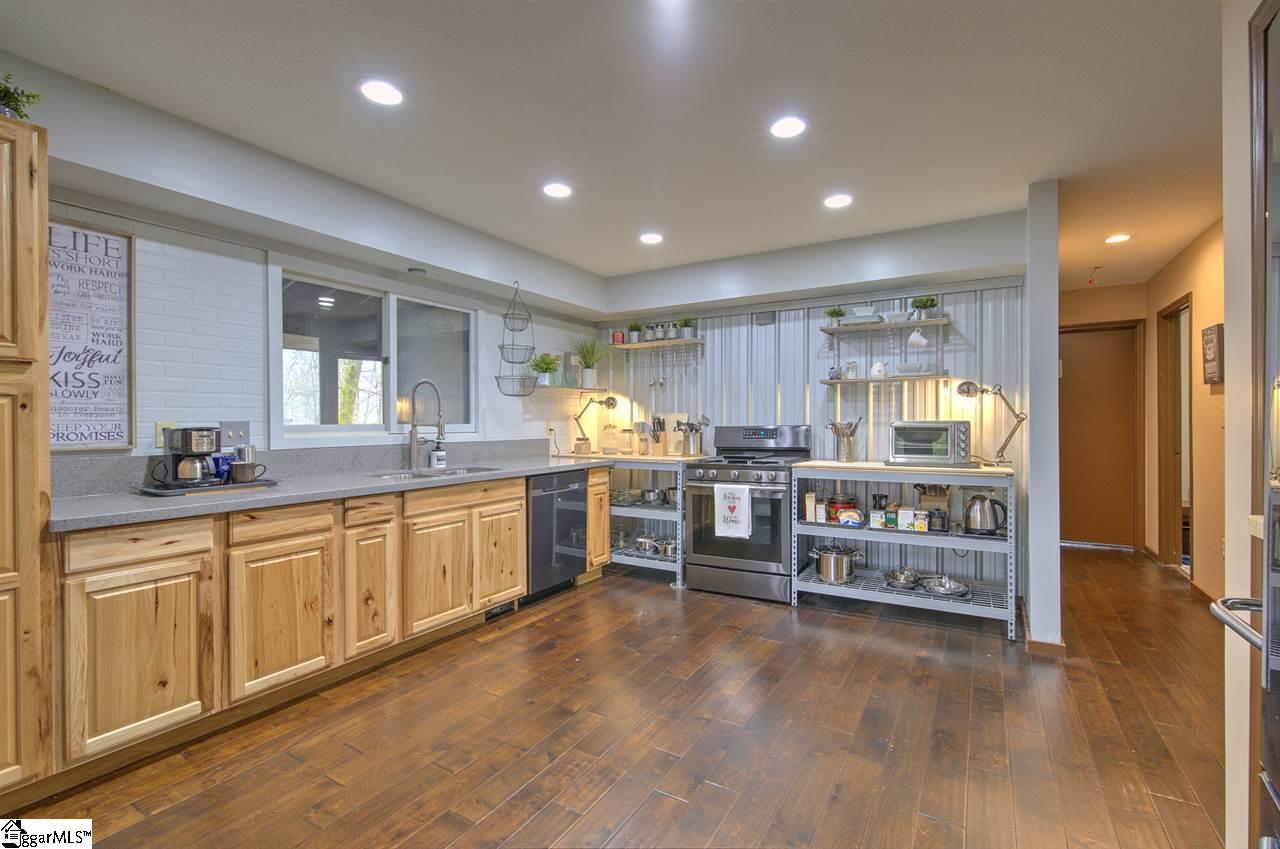 114 Shetland Way Greer, SC 29650 - Photo 13 of 36 Gallery Image 13