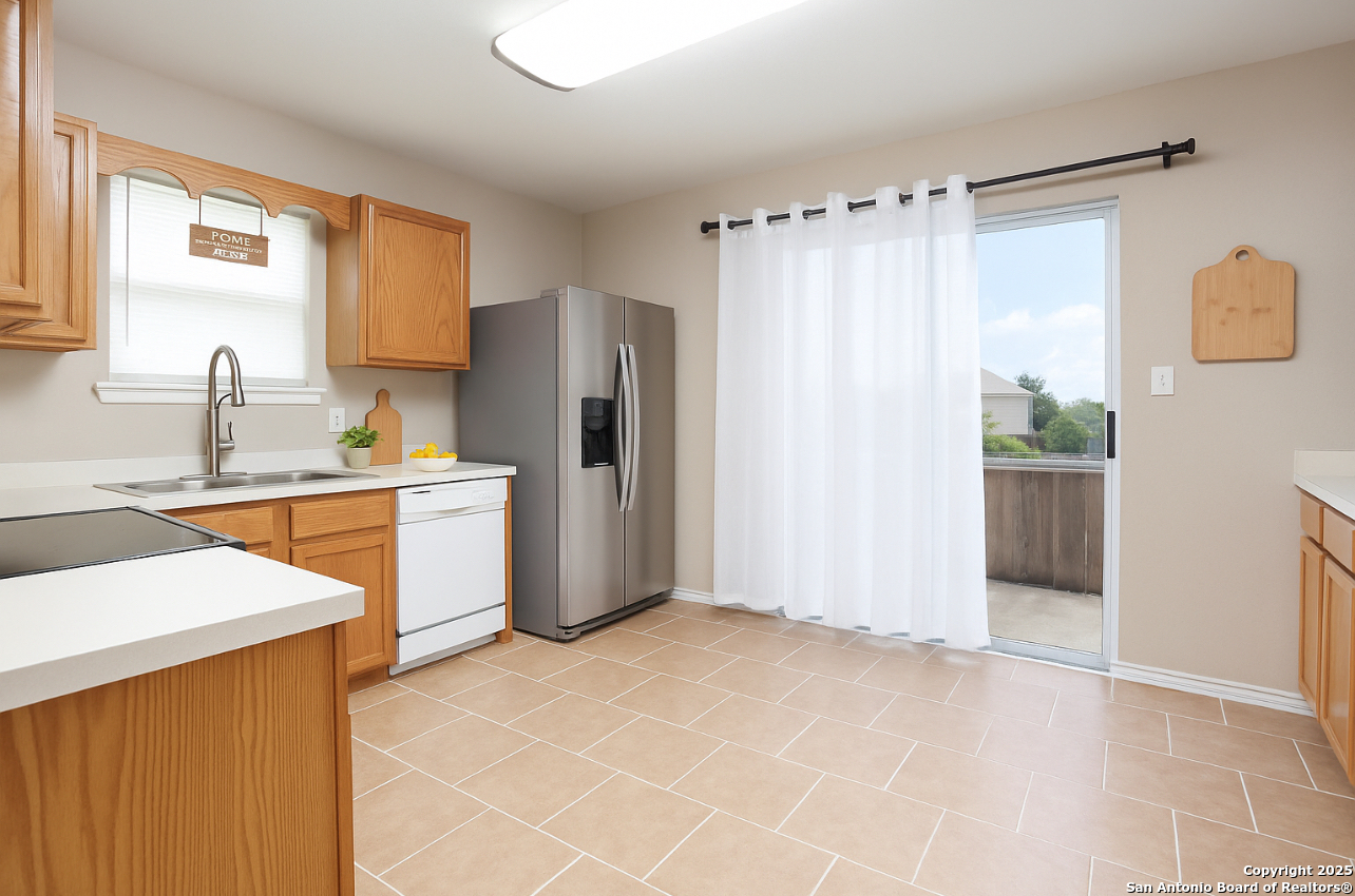 423 Silver Bit San Antonio, TX 78227 - Photo 9 of 22