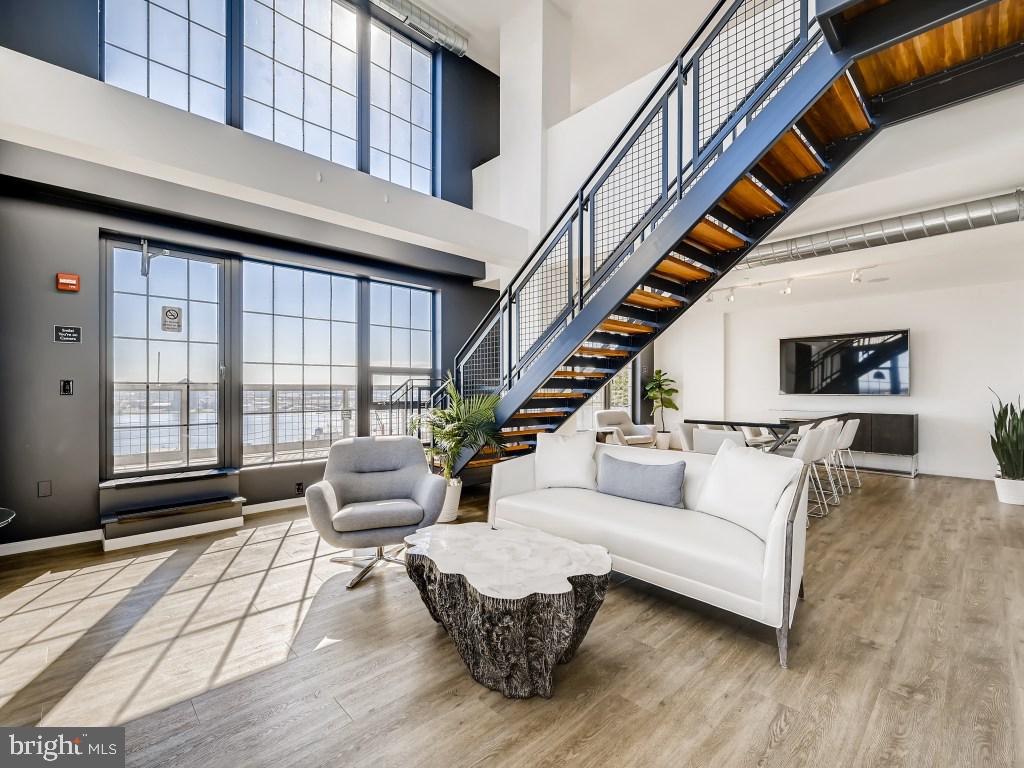 1200 Steuart Street, Unit 720 Baltimore, MD 21230 - Photo 29 of 79 Sky Lounge - community amenity