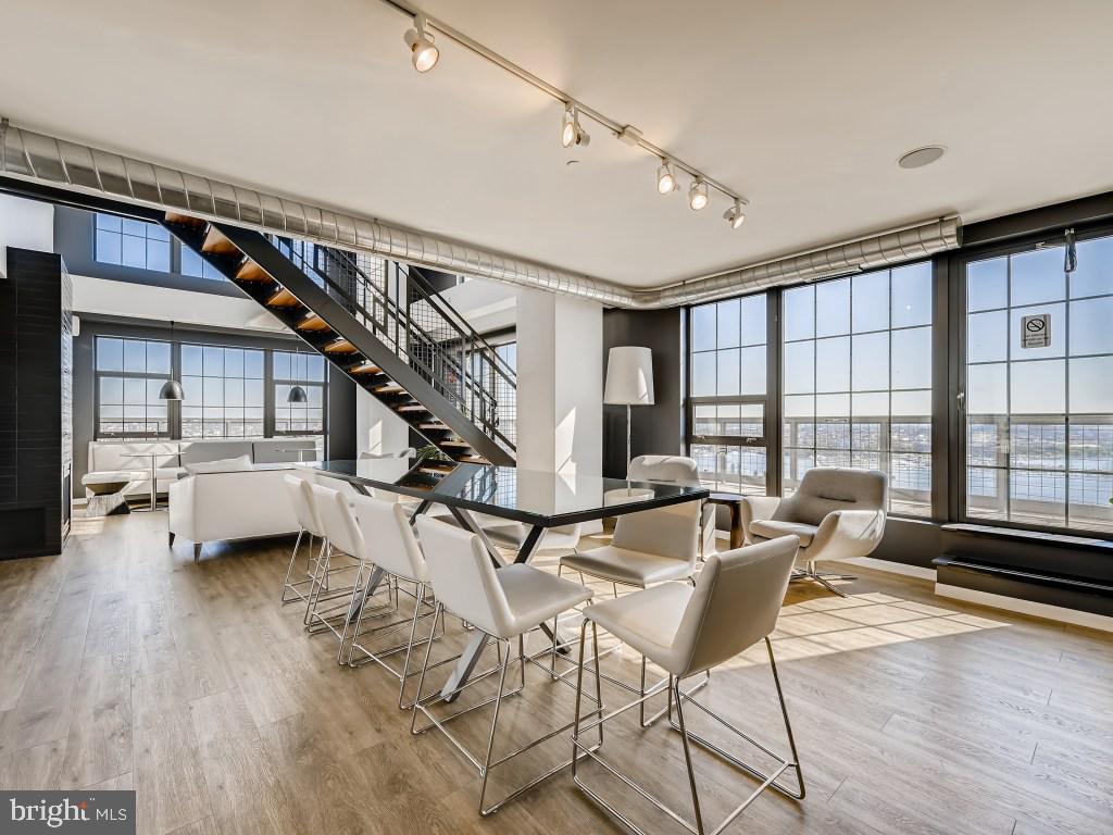 1200 Steuart Street, Unit 720 Baltimore, MD 21230 - Photo 31 of 79 Sky Lounge - community amenity