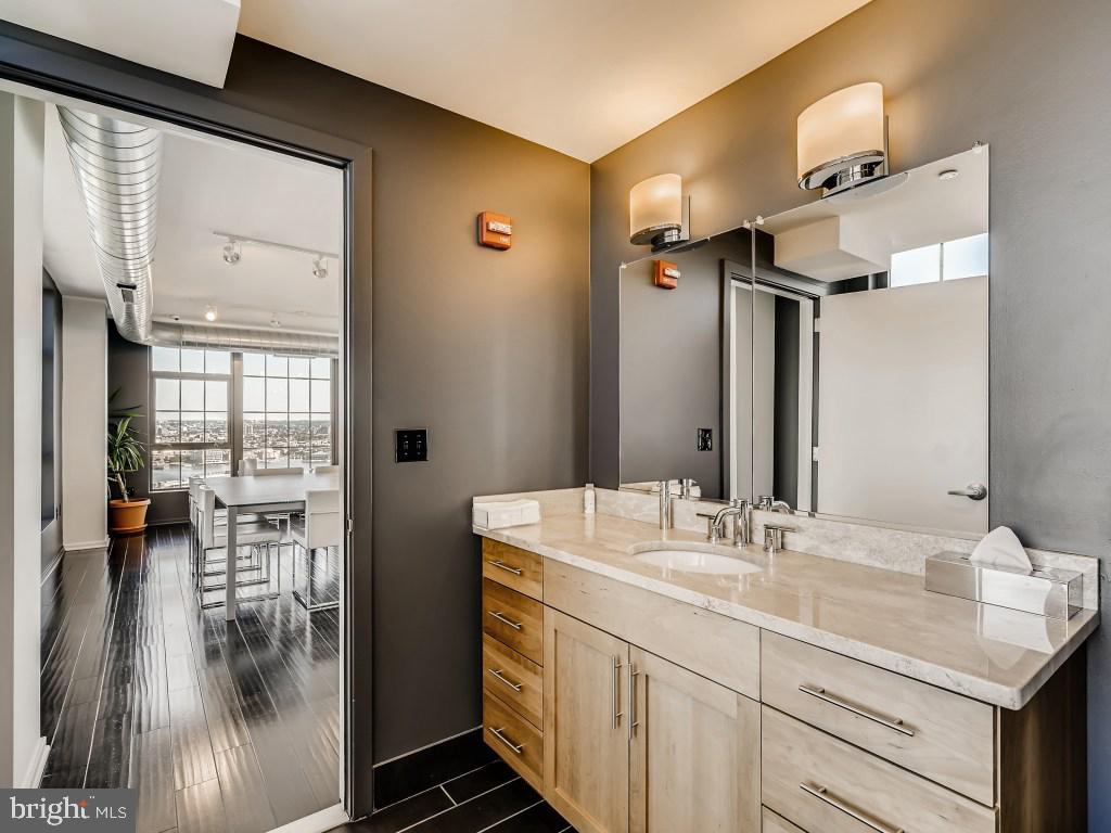 1200 Steuart Street, Unit 720 Baltimore, MD 21230 - Photo 39 of 79 Sky Lounge - community amenity