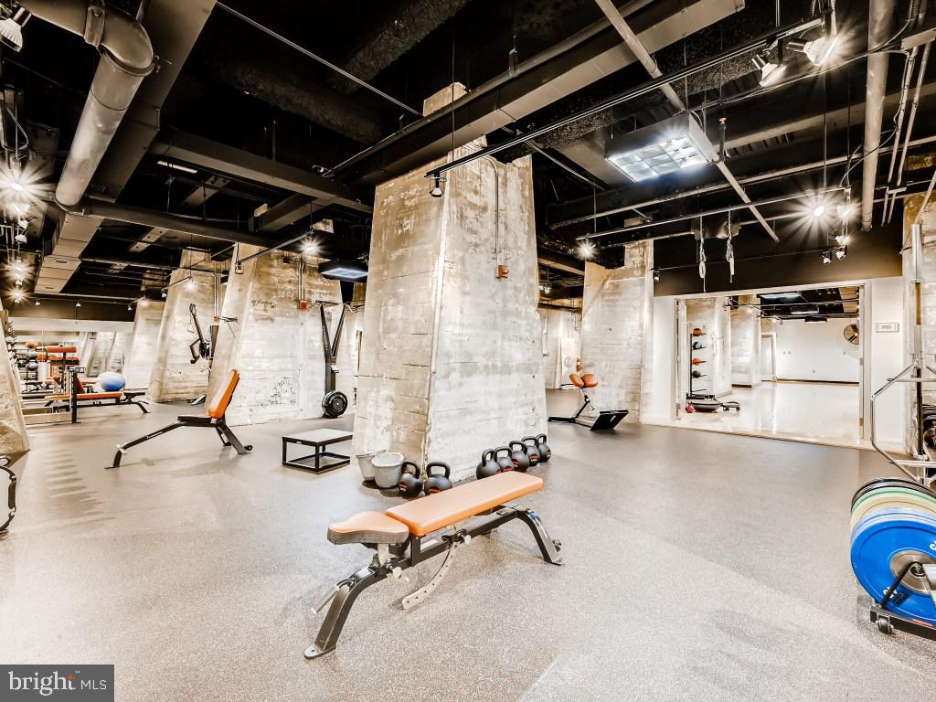 1200 Steuart Street, Unit 720 Baltimore, MD 21230 - Photo 48 of 79 Gym - community amenity