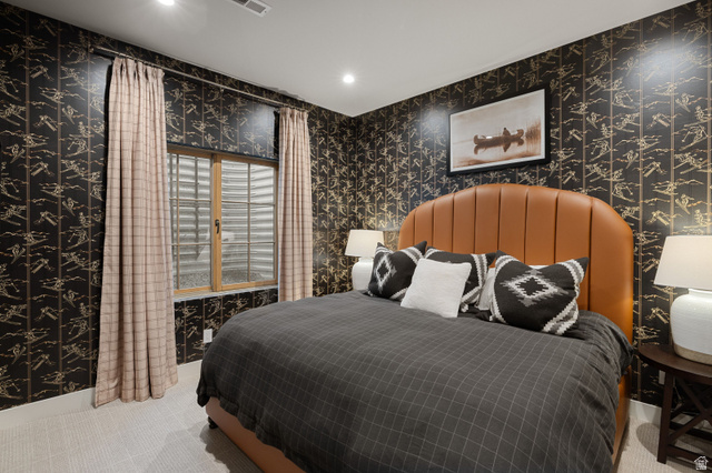 558 West Rheinfalls Circle Midway, UT 84049 - Photo 42 of 61 Recessed lighting, patterned wall covering, wood-framed window, and light-toned flooring