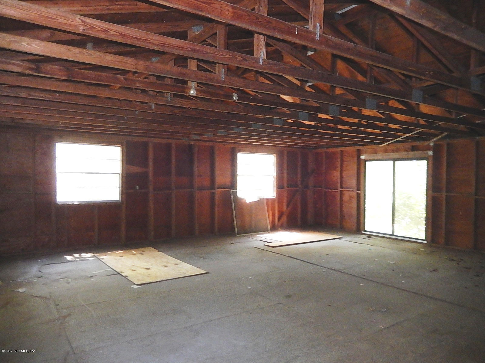 3272 Peoria Road Orange Park, FL 32065 - Photo 31 of 36 garage - upper level