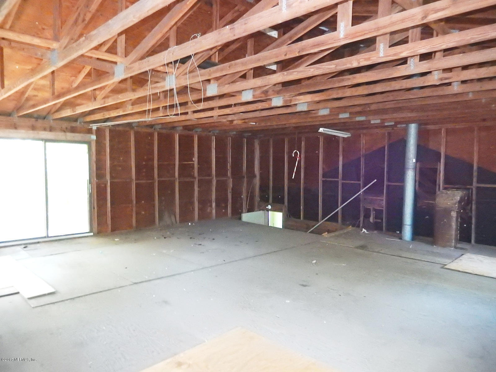 3272 Peoria Road Orange Park, FL 32065 - Photo 32 of 36 garage - upper level - view 2