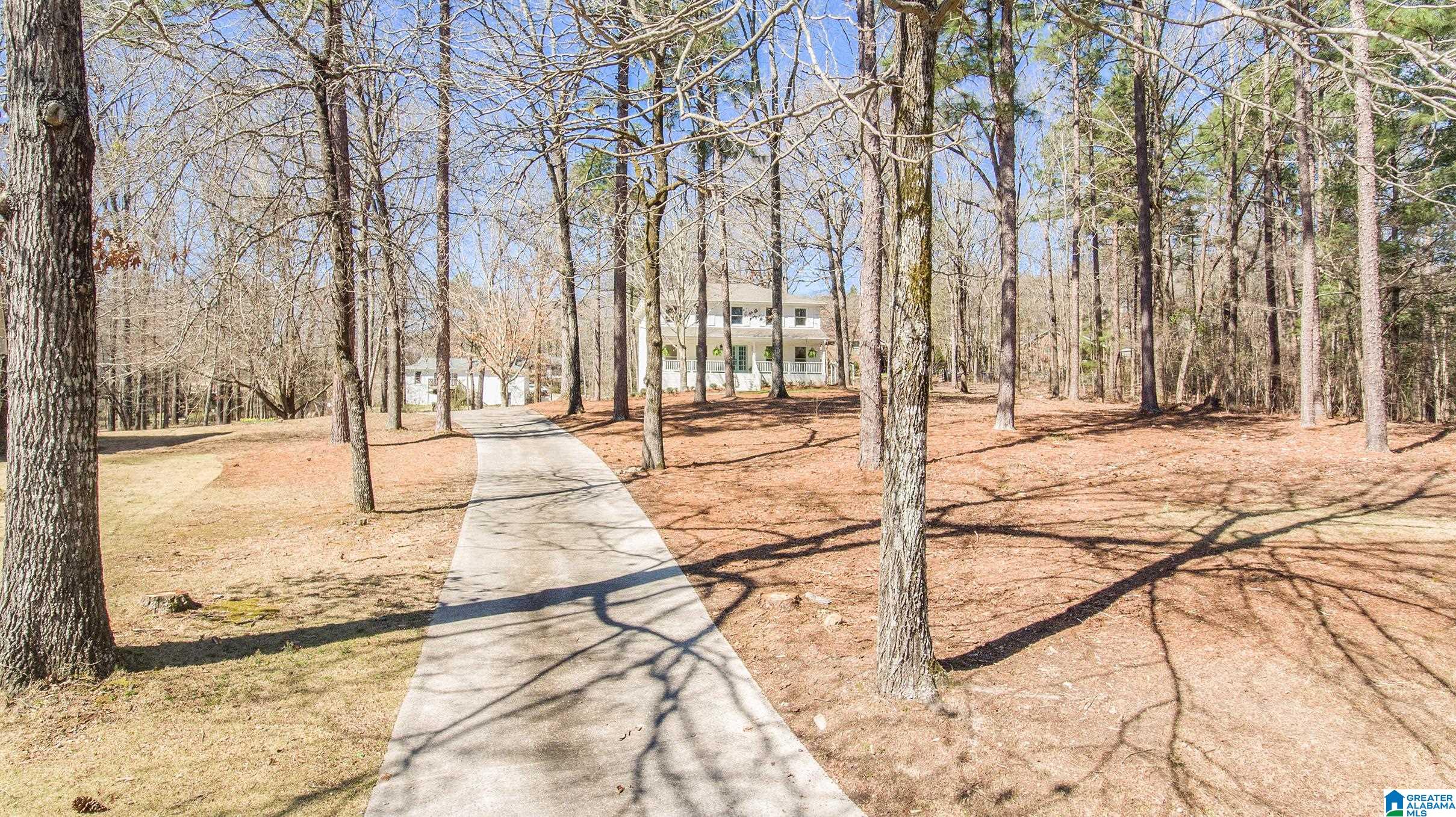 5144 Colonial Park Road Birmingham, AL 35242 - Photo 3 of 48