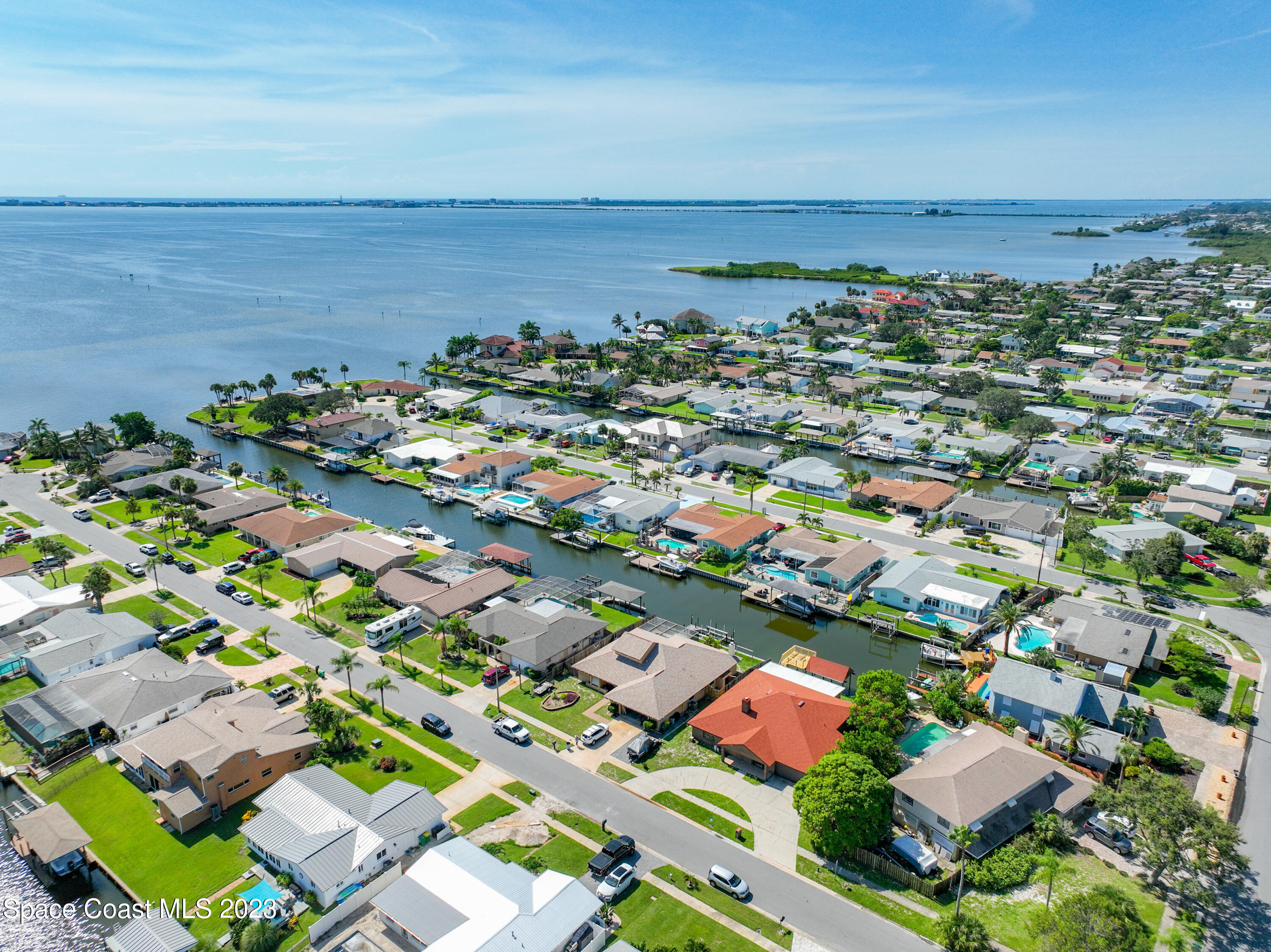 1675 East Riviera Drive Merritt Island, FL 32952 - Photo 5 of 50 a view of a city